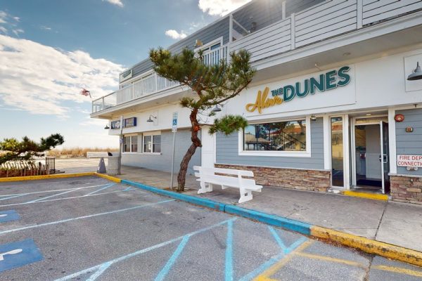 Wilm+Ave+Entrance+view+-+Above-The-Dunes-101-S-Boardwalk-03022023_121751